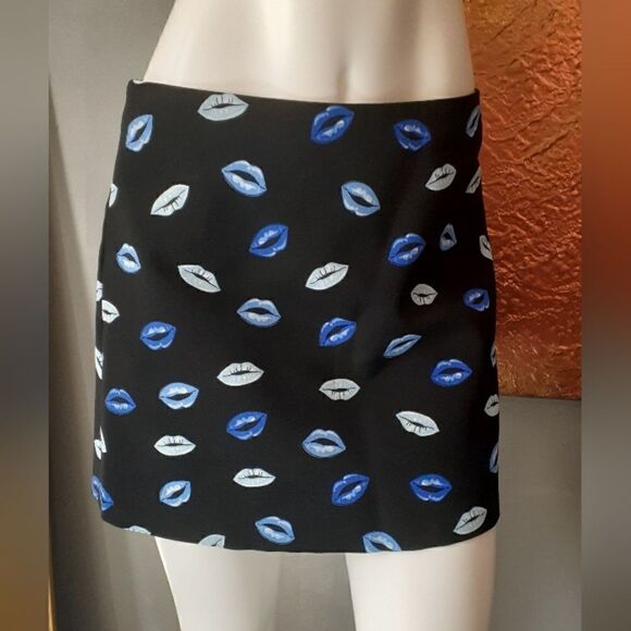 NWT Zara Lips Print Mini Skirt - Picture 1 of 11